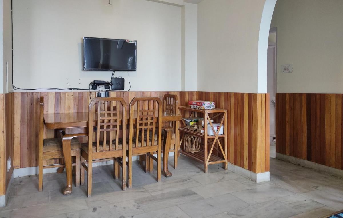 Curve Villa Vacation Homes - Housity