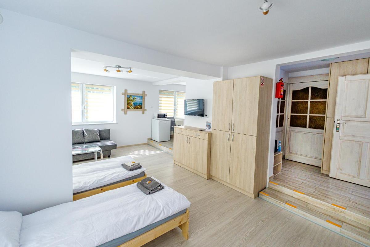 Stara Piekarnia - Plac Lotników - Housity