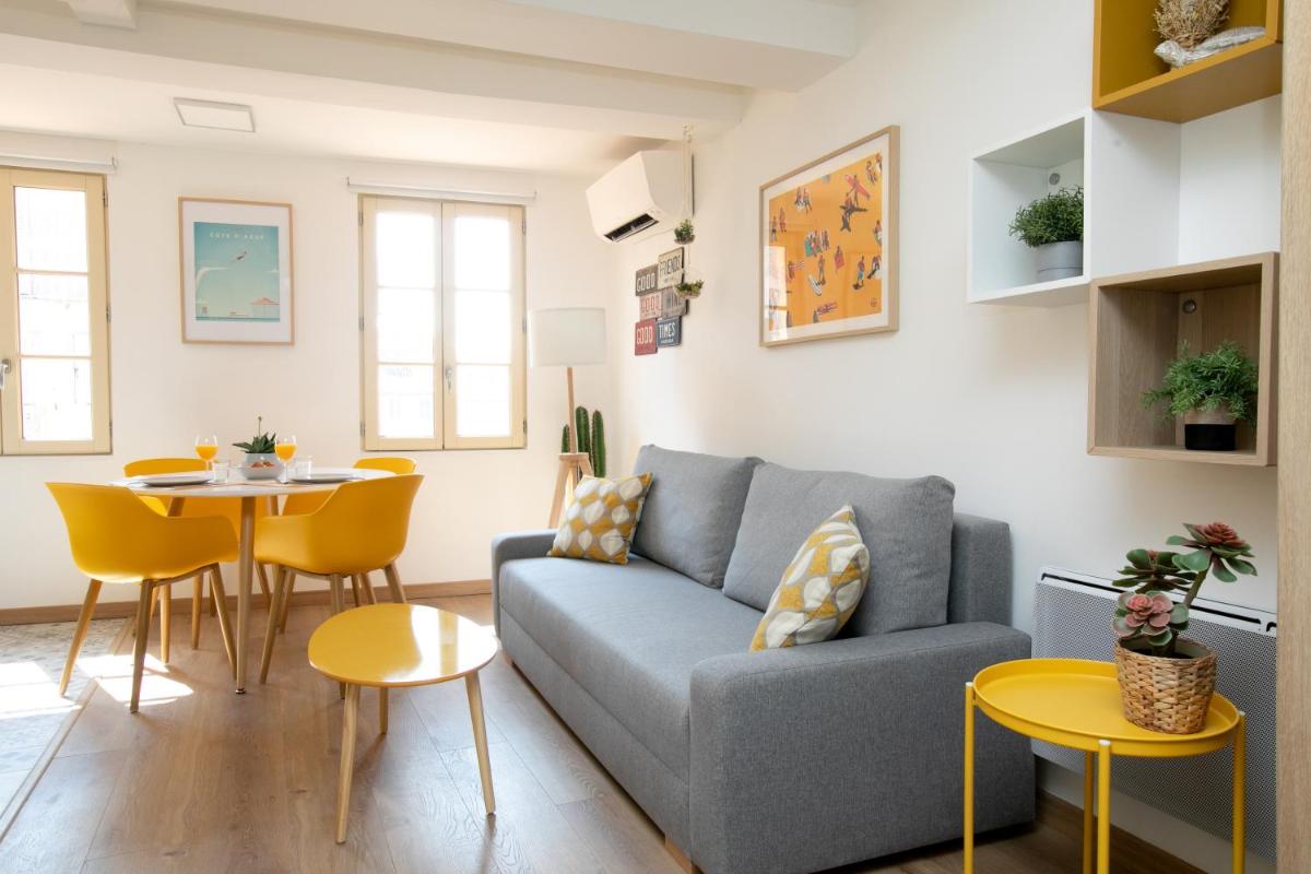 Duplex avec terrasse - hyper-centre de Toulon - Housity