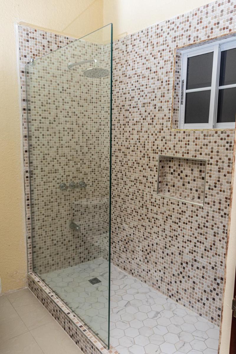 Silver Ranch-Runaway Bay - Housity