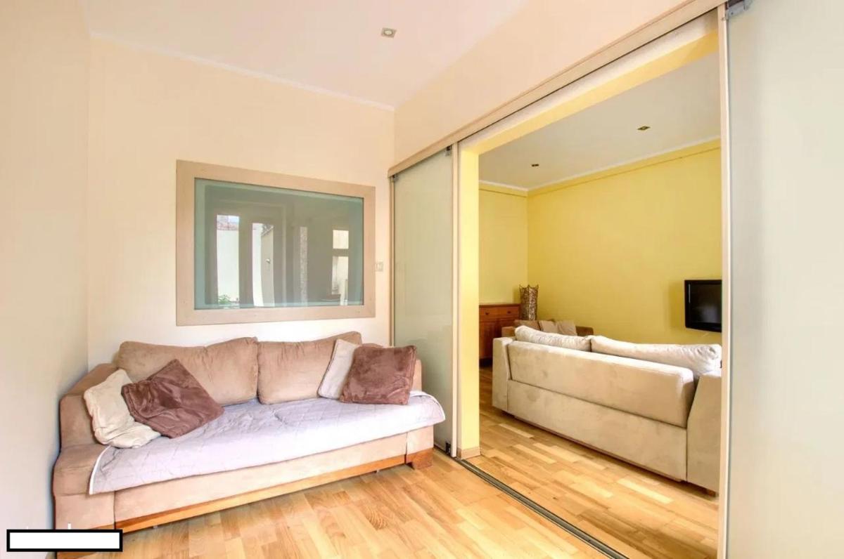 Parish House - Apartment - Housity