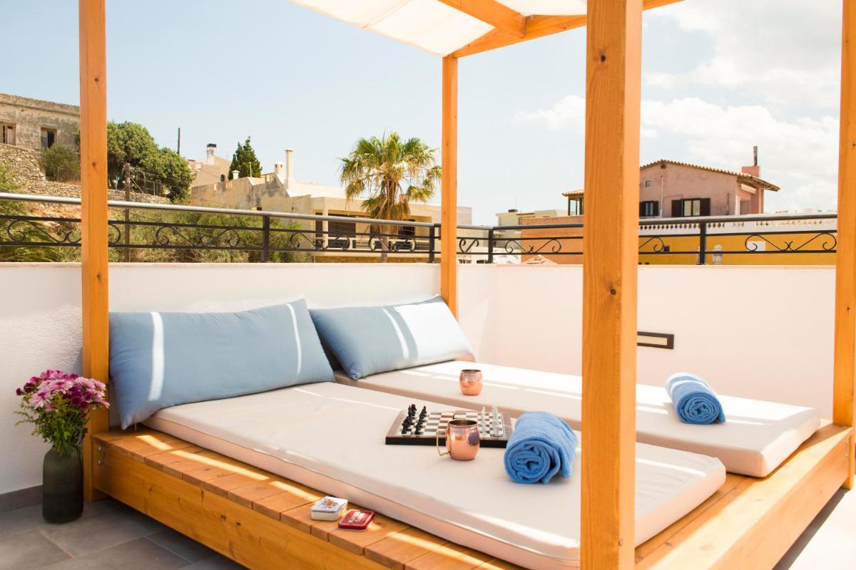Hotel Port 7- Boutique Collection - Housity
