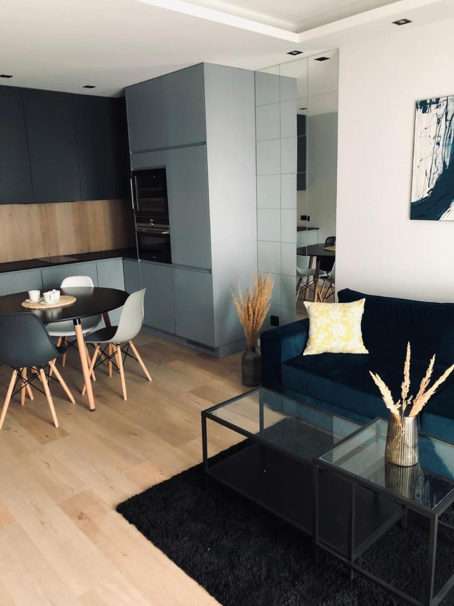 Apartament Avior - Housity