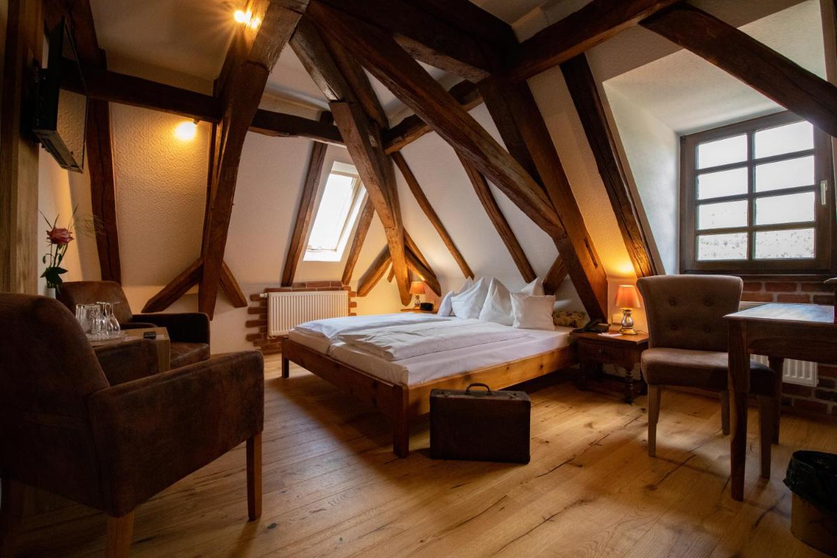 Landhotel der Schafhof Amorbach - Housity