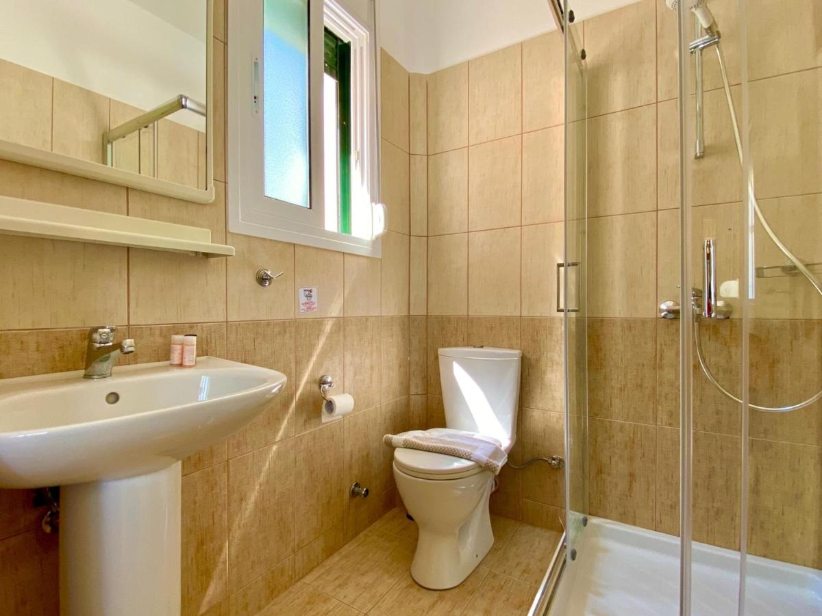 Luxury Villa Akti Barbati 2 with private pool by DadoVillas - Housity