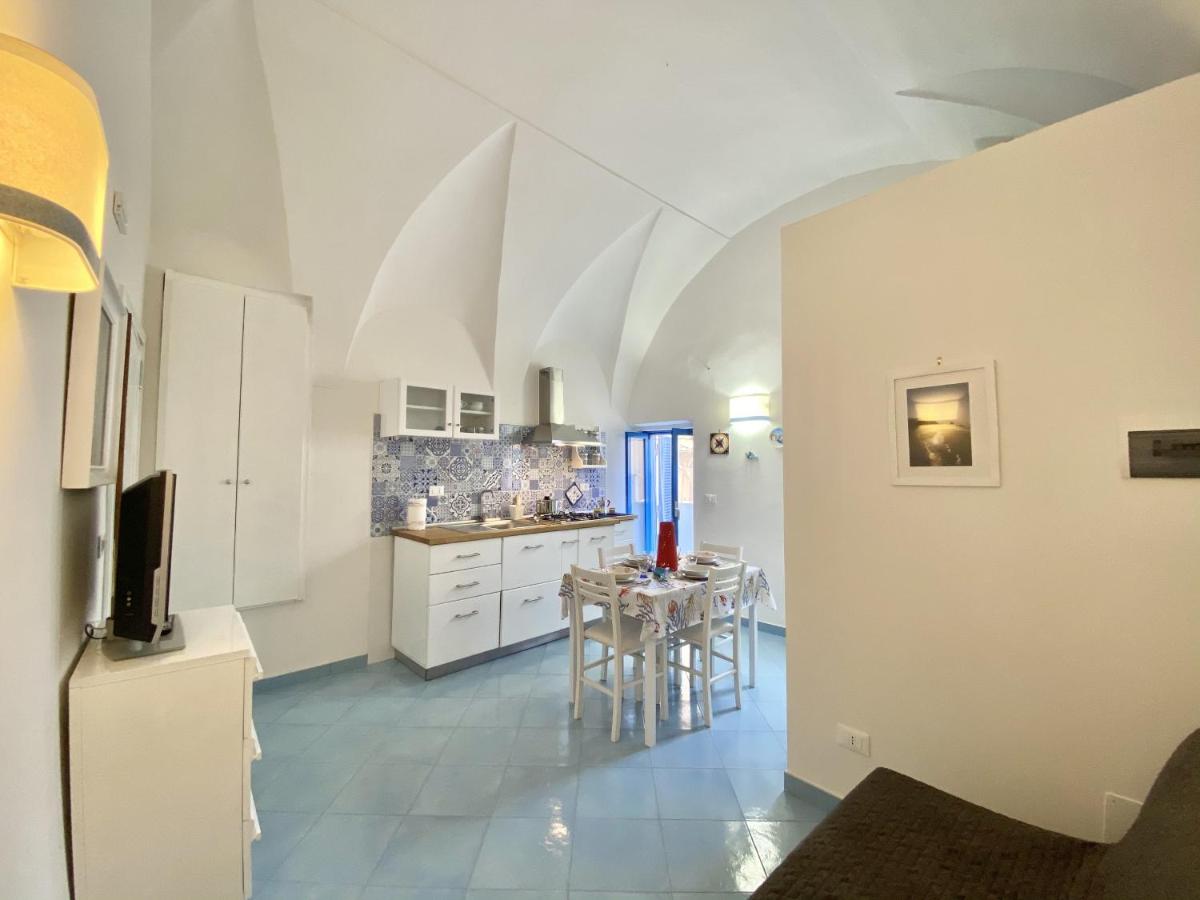 Holidaycasa Teresa - Monolocale nel cuore del cent - Housity