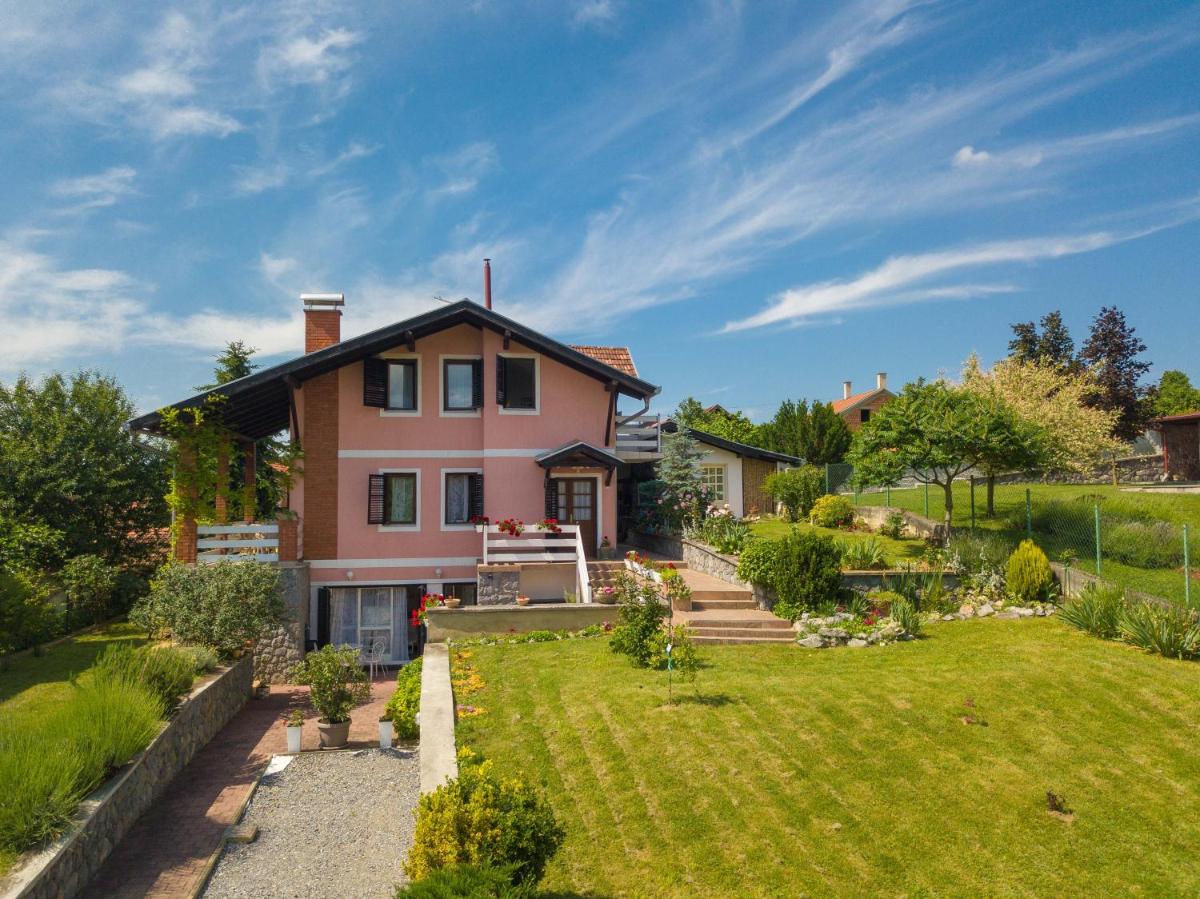 Country House Vrbovčanka - Housity