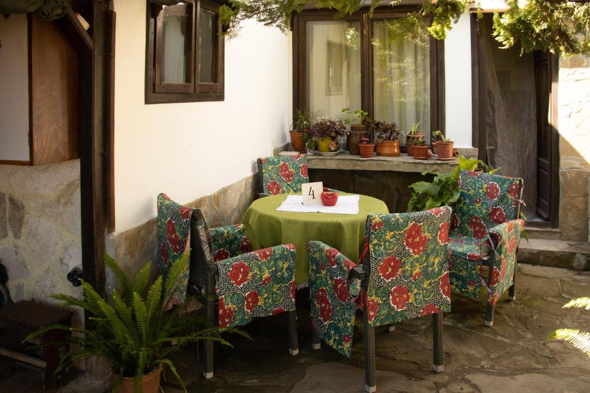 Старата баkалия The old grocery, guest rooms - Housity