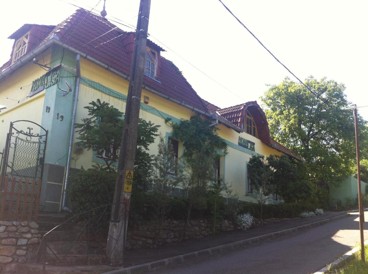 Pensiunea Mona Lisa - Housity