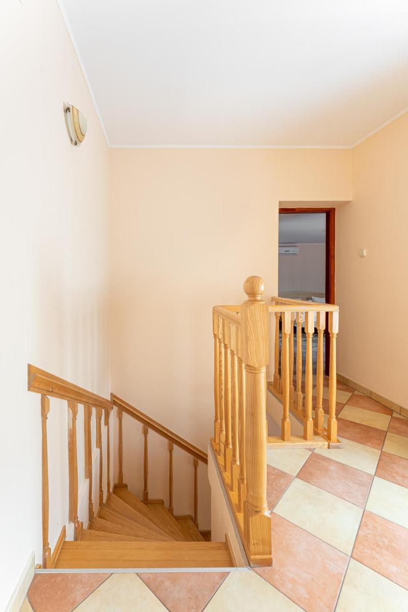 Varázskő Apartman Gyula - Housity