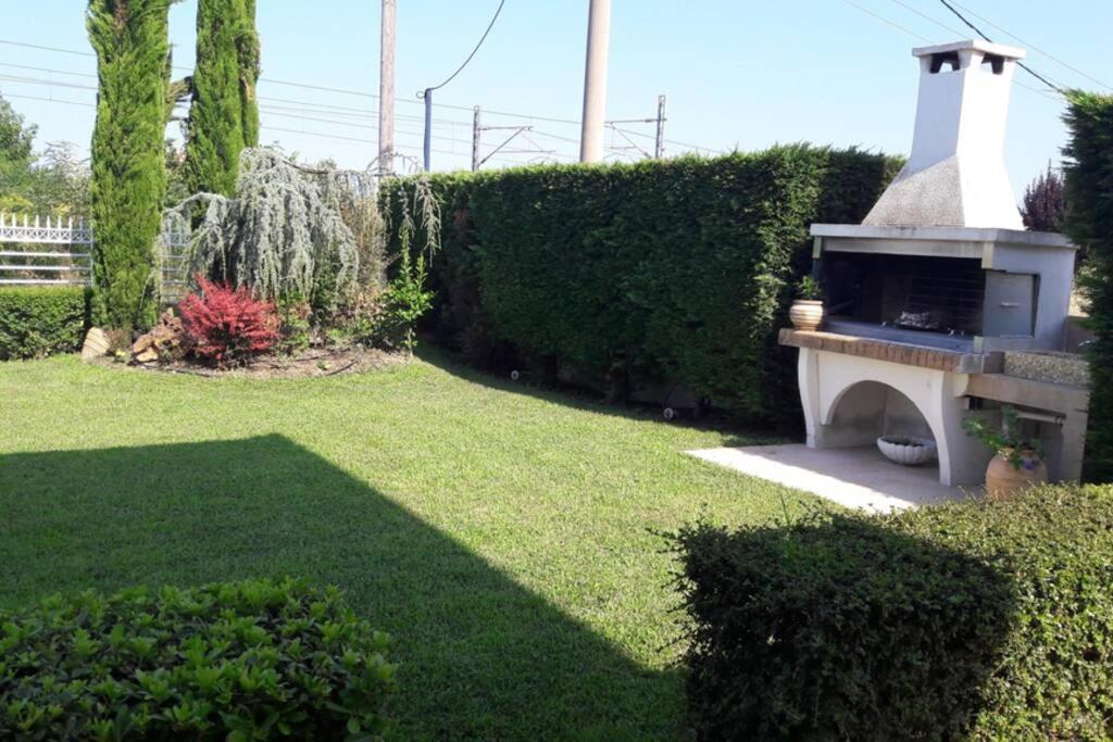 Luxurious Independent Room and Garden - Housity