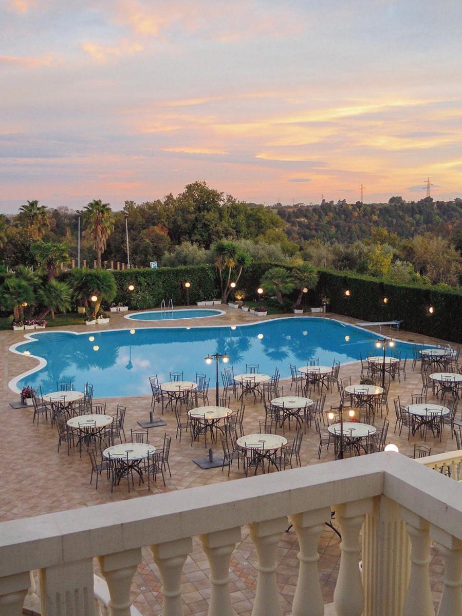 Hotel Villa Medici - Housity