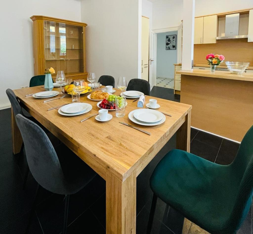 Hirsch Appartements - Housity