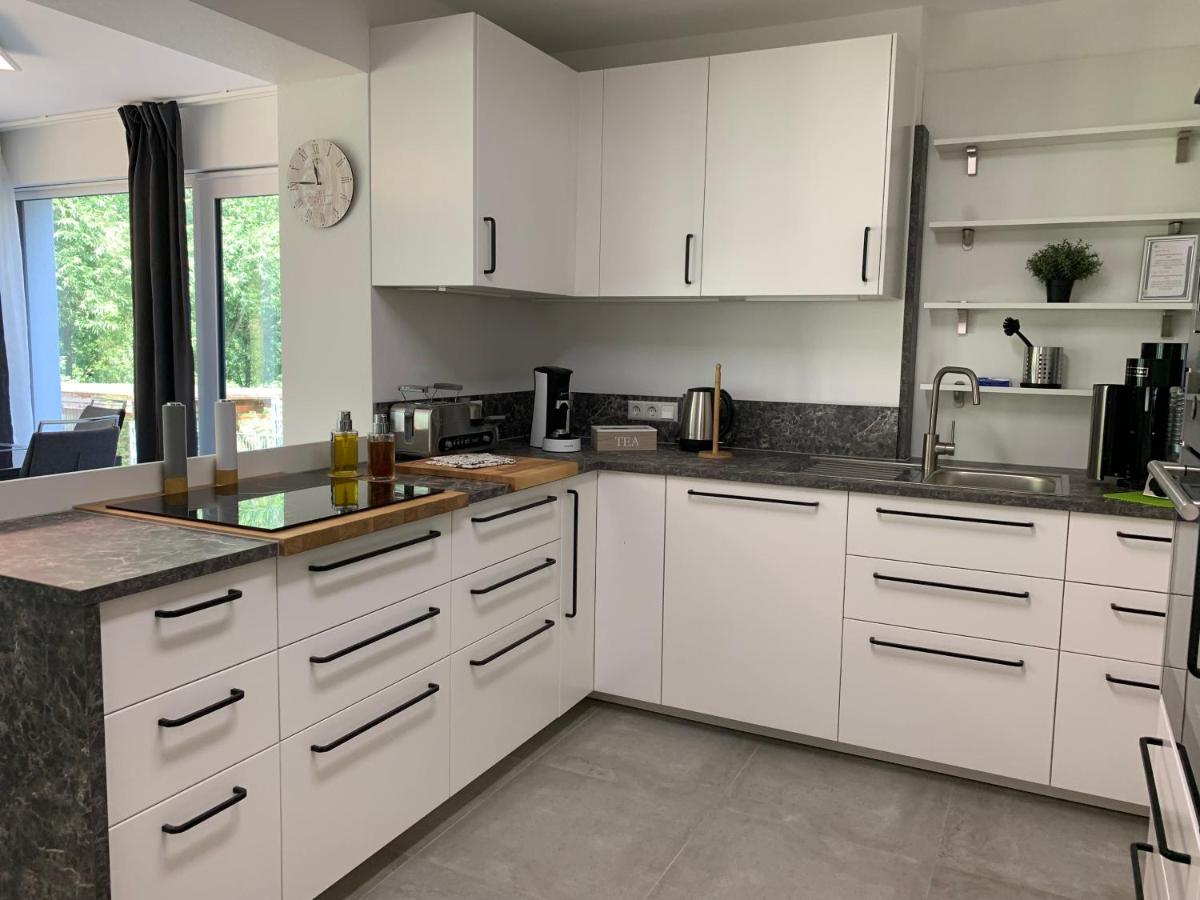 Firmen & Ferienwohnung Brecht 2 - Housity