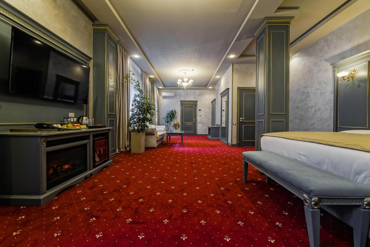 Imperial Palace Hotel - Hizvo