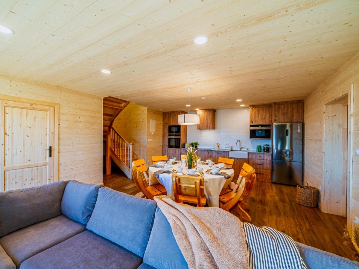 Majerczyk House - Housity