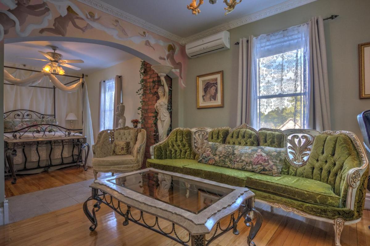 Auberge Marquis de Montcalm - Housity