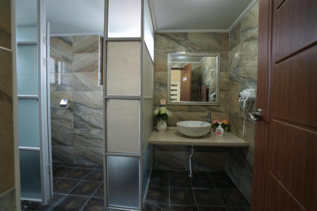 Galeum Guesthouse - Housity