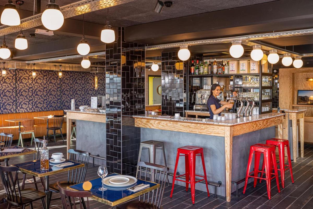 Eklo Hotels Clermont-Ferrand Centre Gare - Housity