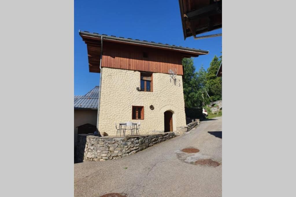 Maison individuelle chaleureuse au calme - Housity