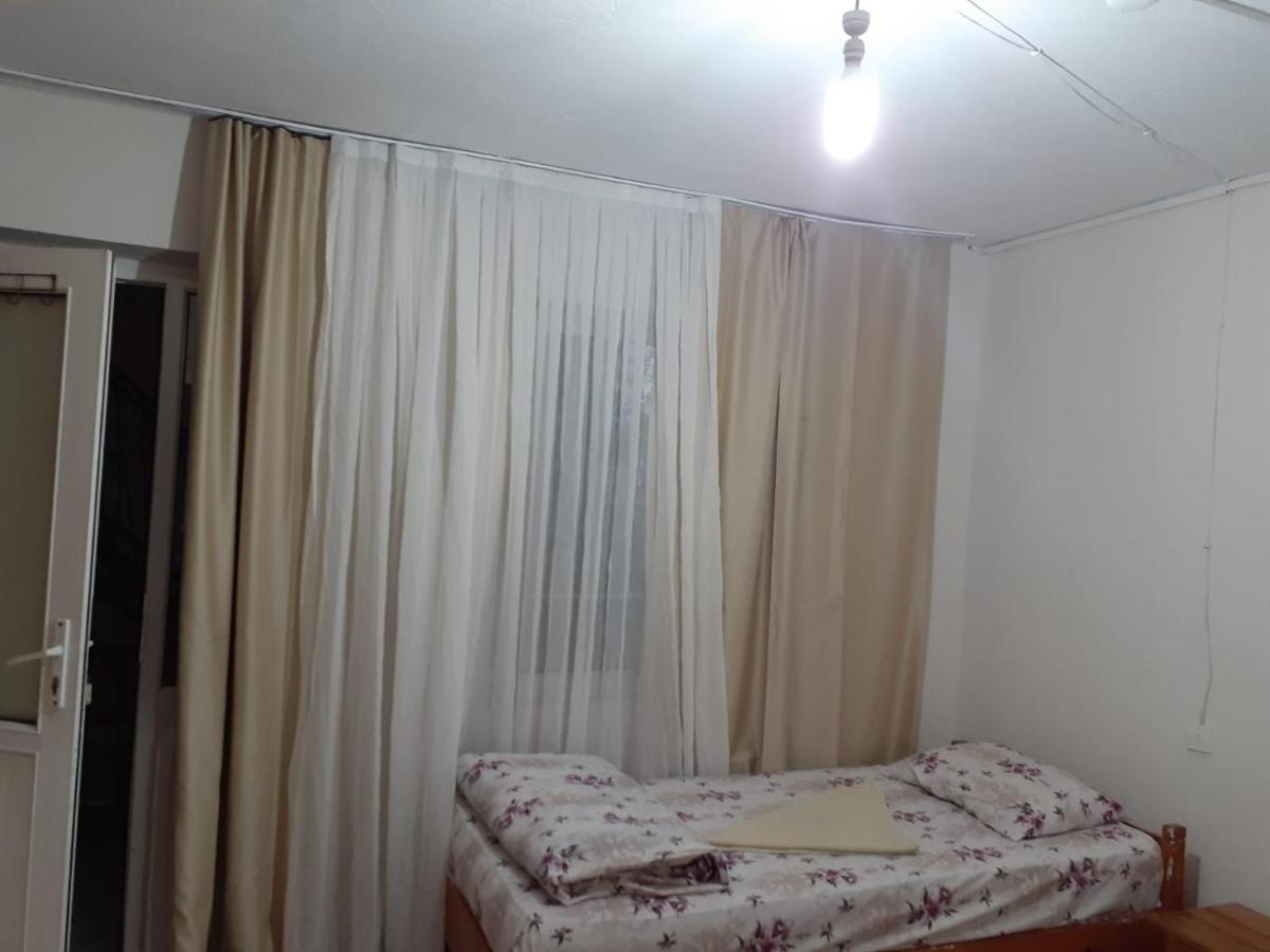 Şahinler Pansiyon - Housity