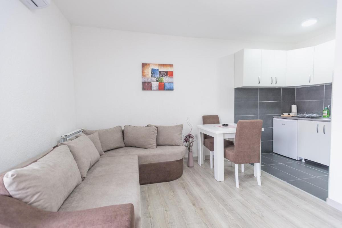 Apartmani Centar Loznica - Housity