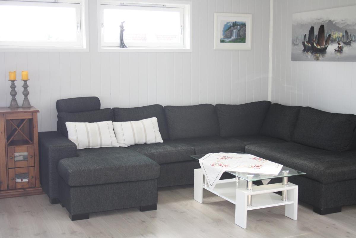 Odderhei, spacious & family friendly house, sunny veranda - Housity