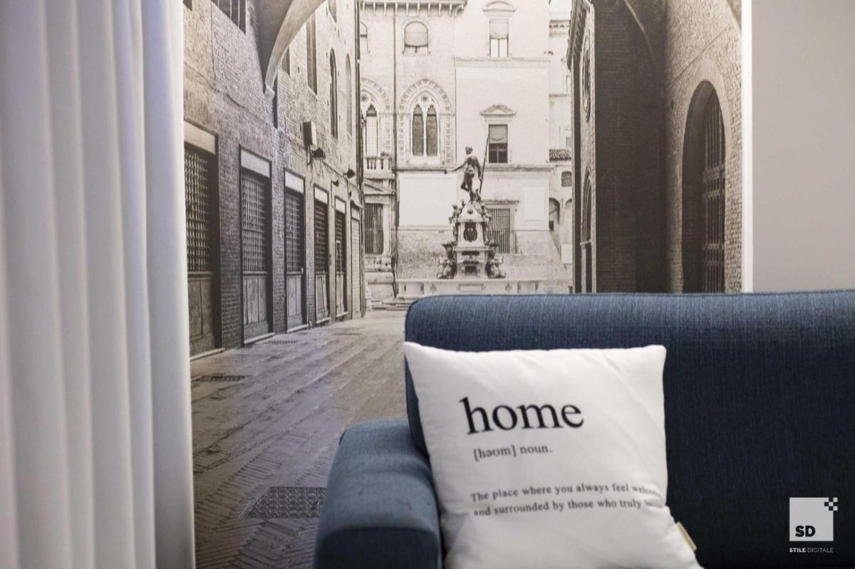 Pam Style Home - Housity