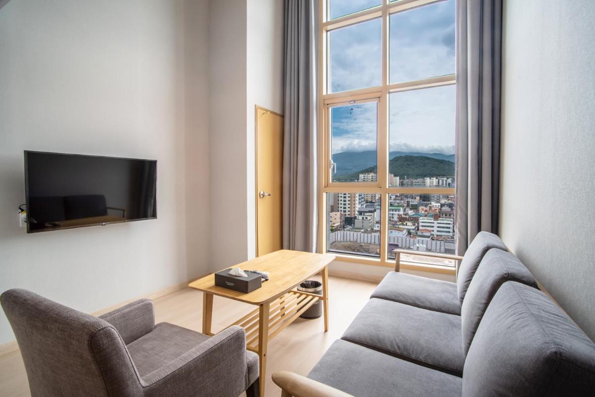 Jeju Central Park Residence - Housity