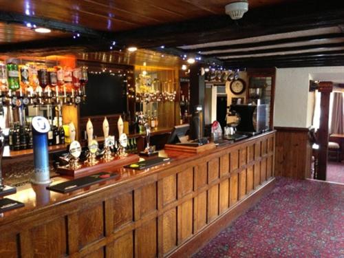 The Charlton Inn - Housity