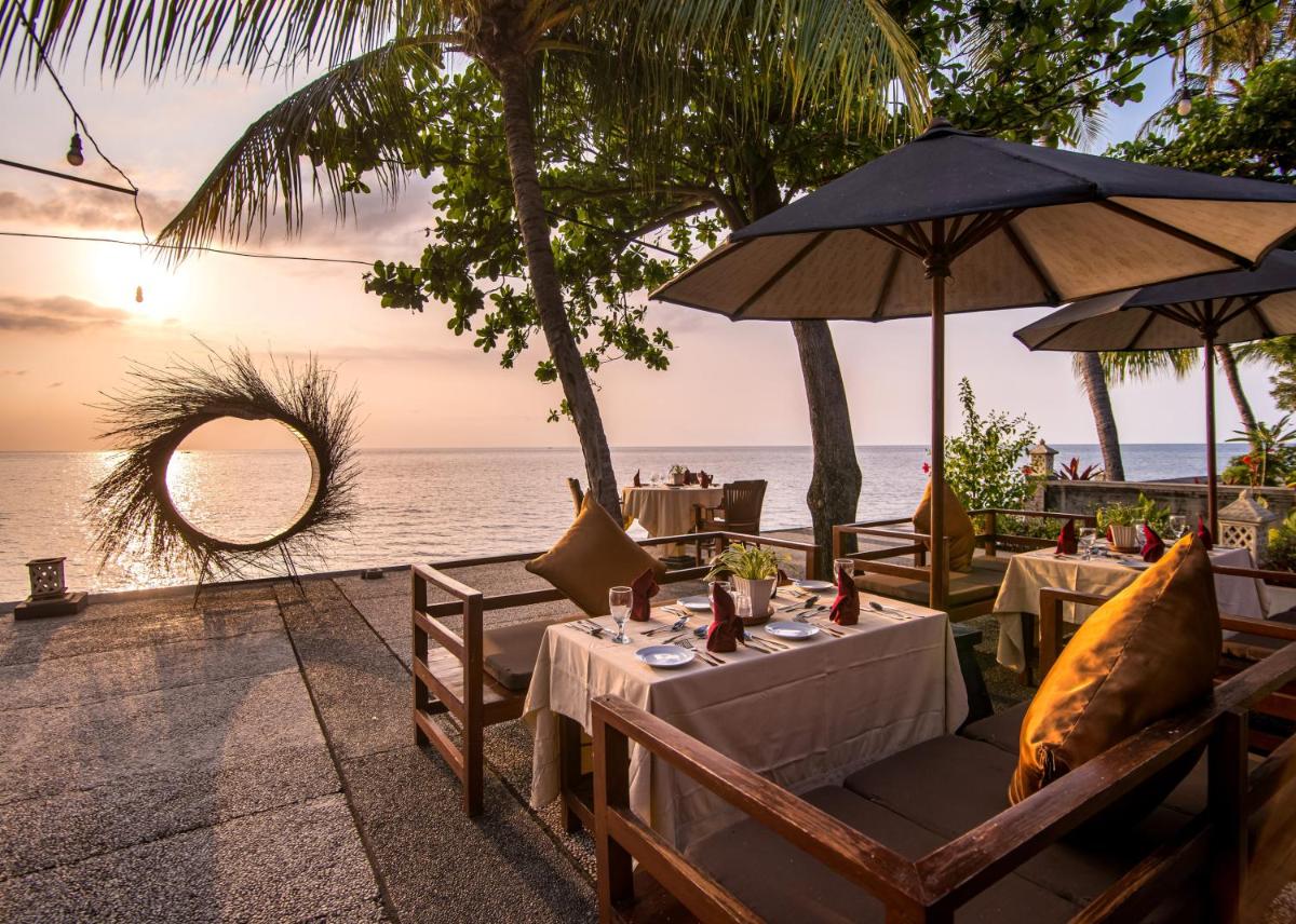 Nugraha Lovina Seaview Resort & Spa - Housity