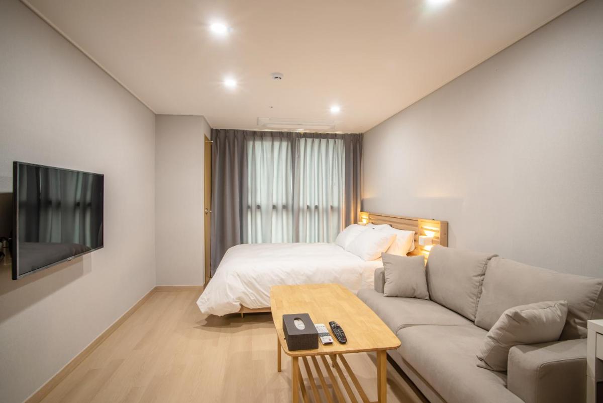 Jeju Central Park Residence - Housity