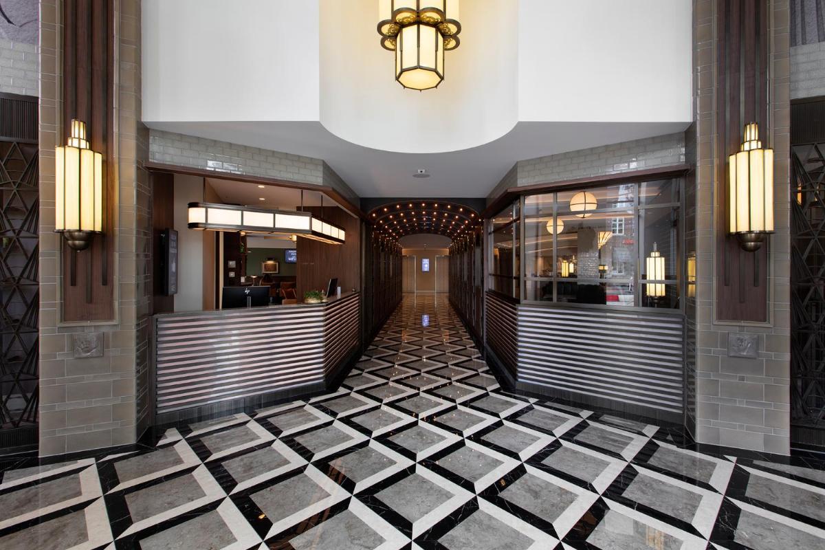 Grand Hotel Valies - Housity
