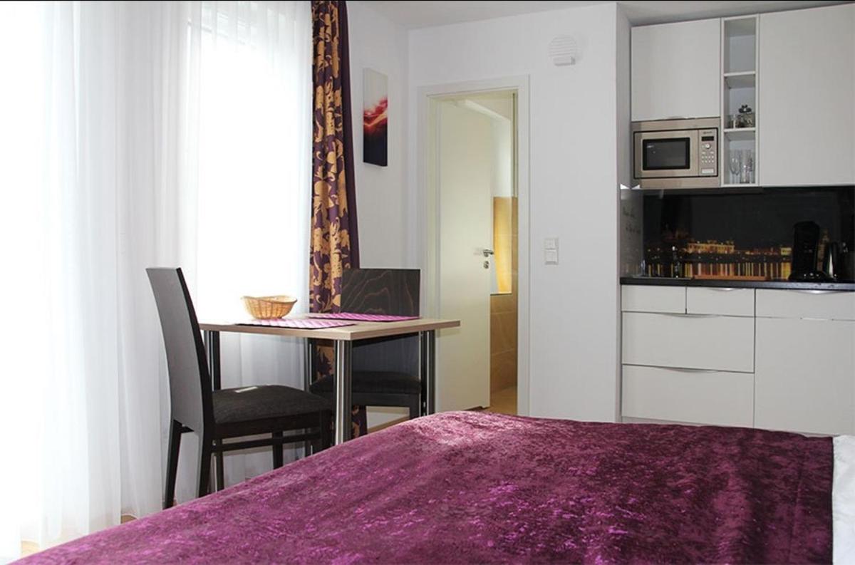 Appartements am Schillergarten - Housity