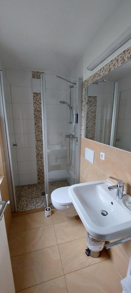 Appartements am Schillergarten - Housity