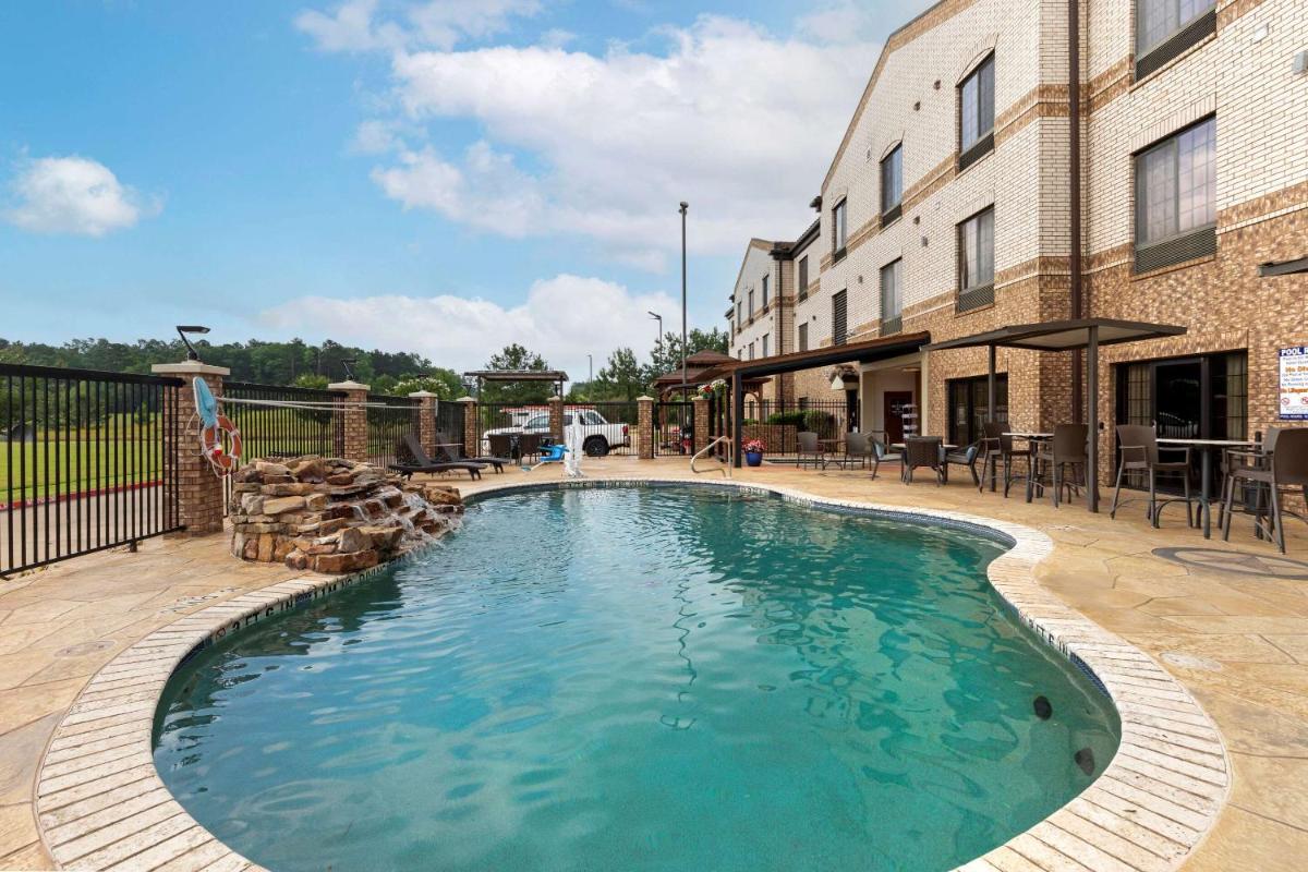 Suitetrails - Comfort Suites Marshall