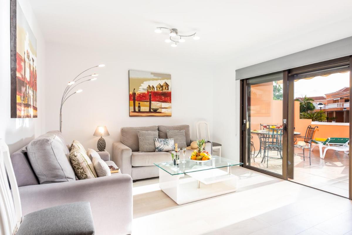 Tenerife South Apartments - Housity