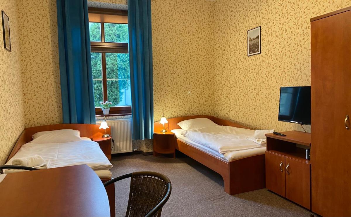 Hotel i Restauracja Castle - Housity