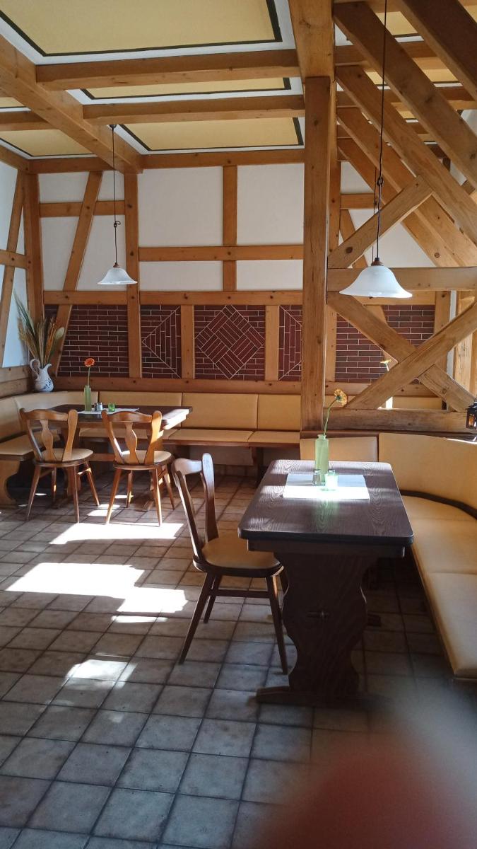 Landgasthof Zum Heidekrug - Housity