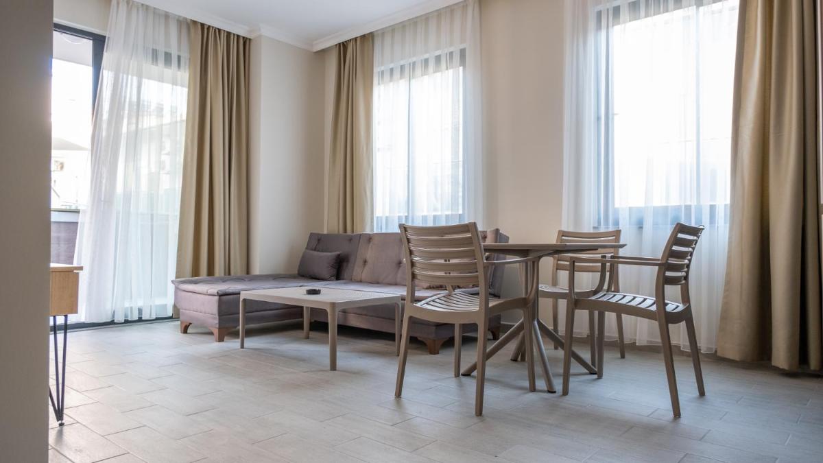 Nas Suite - Housity