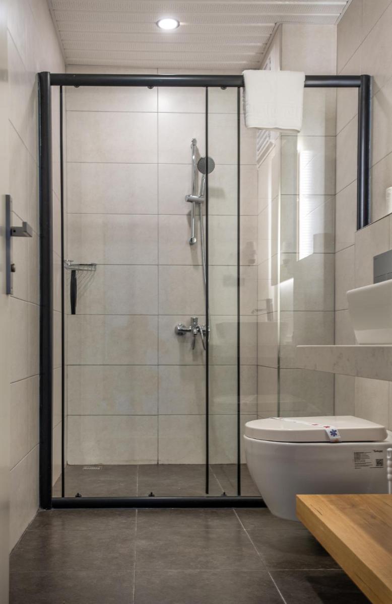 Nas Suite - Hizvo