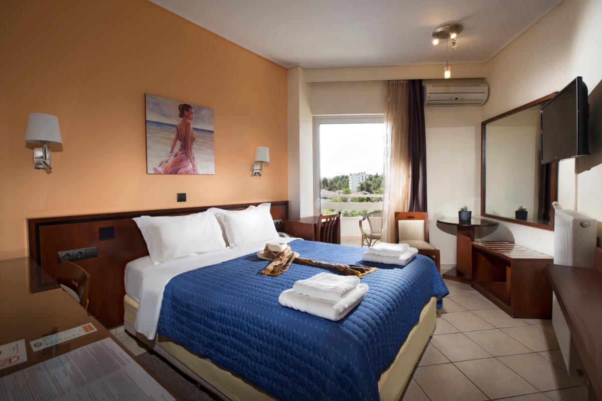 Almira Mare - Housity