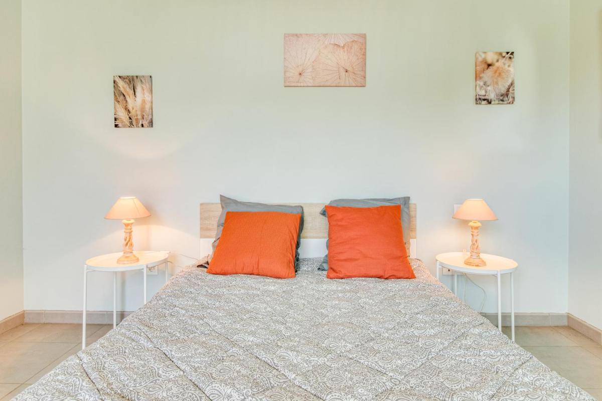 Arrosa - Chambre avec Piscine Partagée - Housity