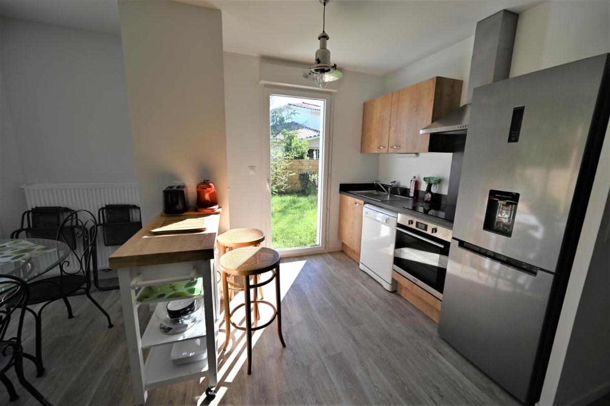Spacieux T4 tout confort et son grand jardin ! - Housity
