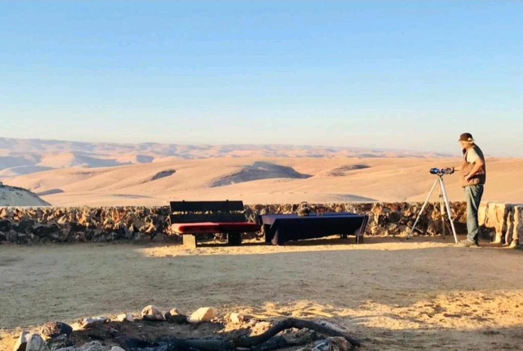 Desert view apartment - Housity