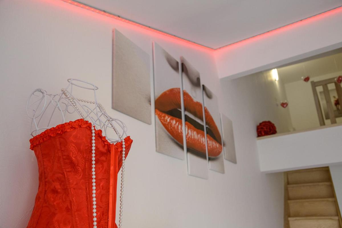 Love Room - Suite romantique avec spa privatif - Housity