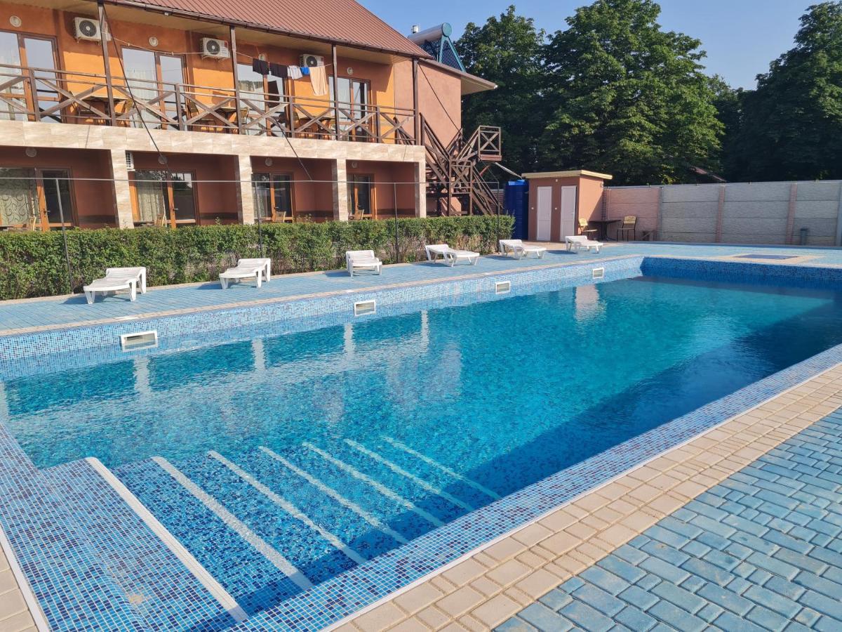 Otel Elena - Housity