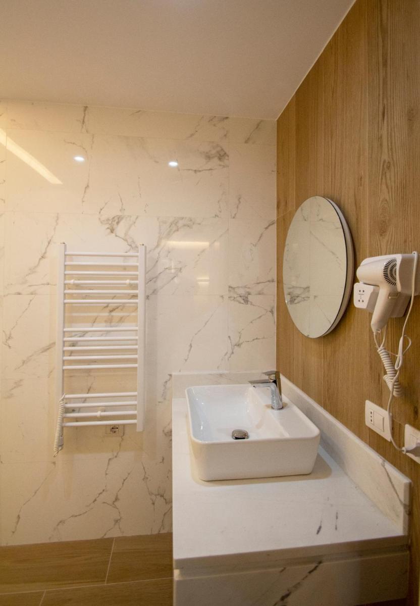 Dazur Coast Resort - Housity