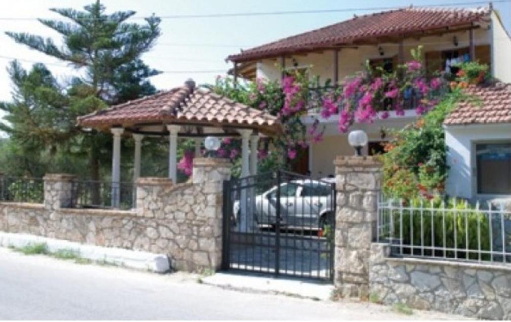 Kali 's Studios - Housity