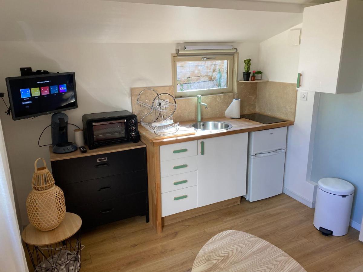 Petite Maison en ville avec jardin proche des plages - Housity